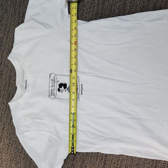 Dedicated Peanuts Lucy T-Shirt Size Large - Picture 9 of 15